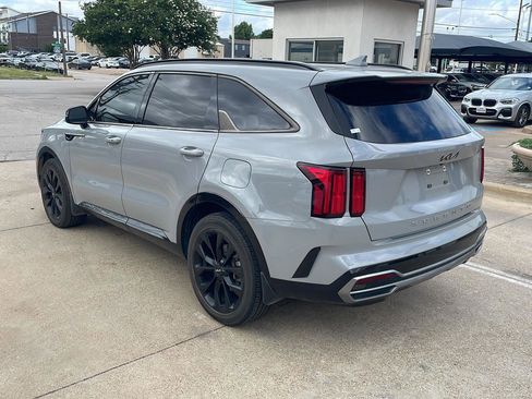 Used 2022 Kia Sorento SX FWD image 5