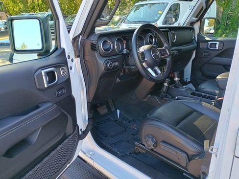 Used 2022 Jeep Wrangler Unlimited Sahara w/ LED Lighting Group image 25