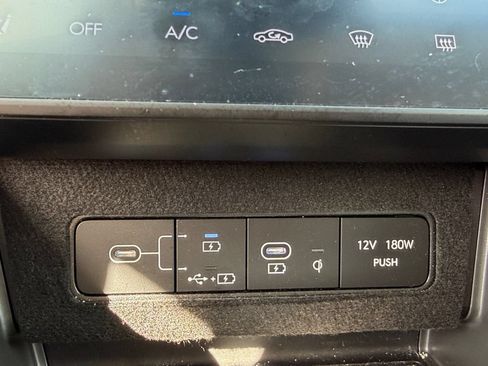 Certified 2025 Hyundai Sonata Limited FWD image 25