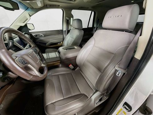Used 2019 GMC Yukon Denali AWD/4WD image 12