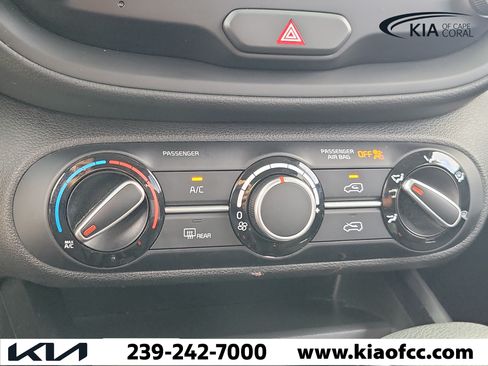 Certified 2024 Kia Soul LX FWD image 27