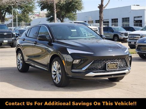 New 2026 Buick Envista Avenir image 2