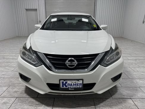Used 2018 Nissan Altima 2.5 S w/ S Convenience Package FWD image 32