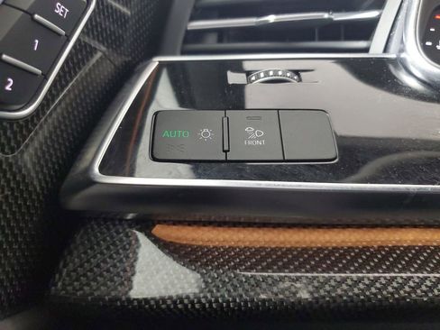 Used 2021 Audi SQ7 Premium Plus AWD/4WD image 34