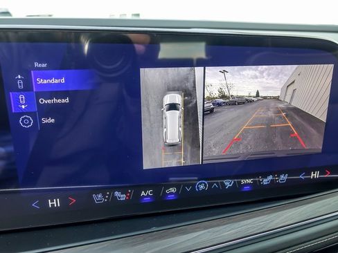 New 2026 Chevrolet Suburban Premier image 30