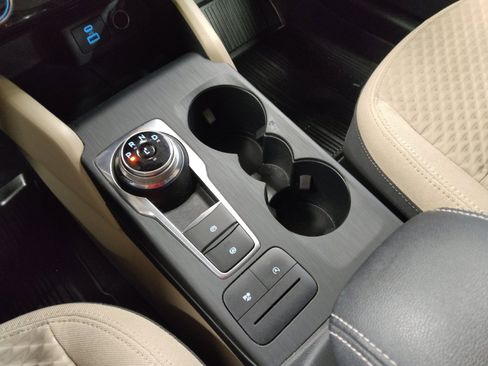 Used 2021 Ford Escape SE w/ SE Sport Appearance Package FWD image 26