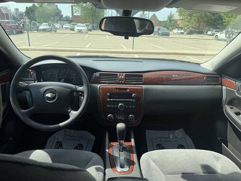 Used 2009 Chevrolet Impala LS FWD image 5