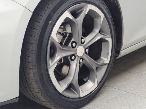 Used 2020 Chevrolet Malibu LT FWD image 31
