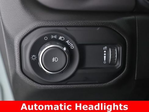 Used 2023 Jeep Wrangler Unlimited Sport AWD/4WD image 18
