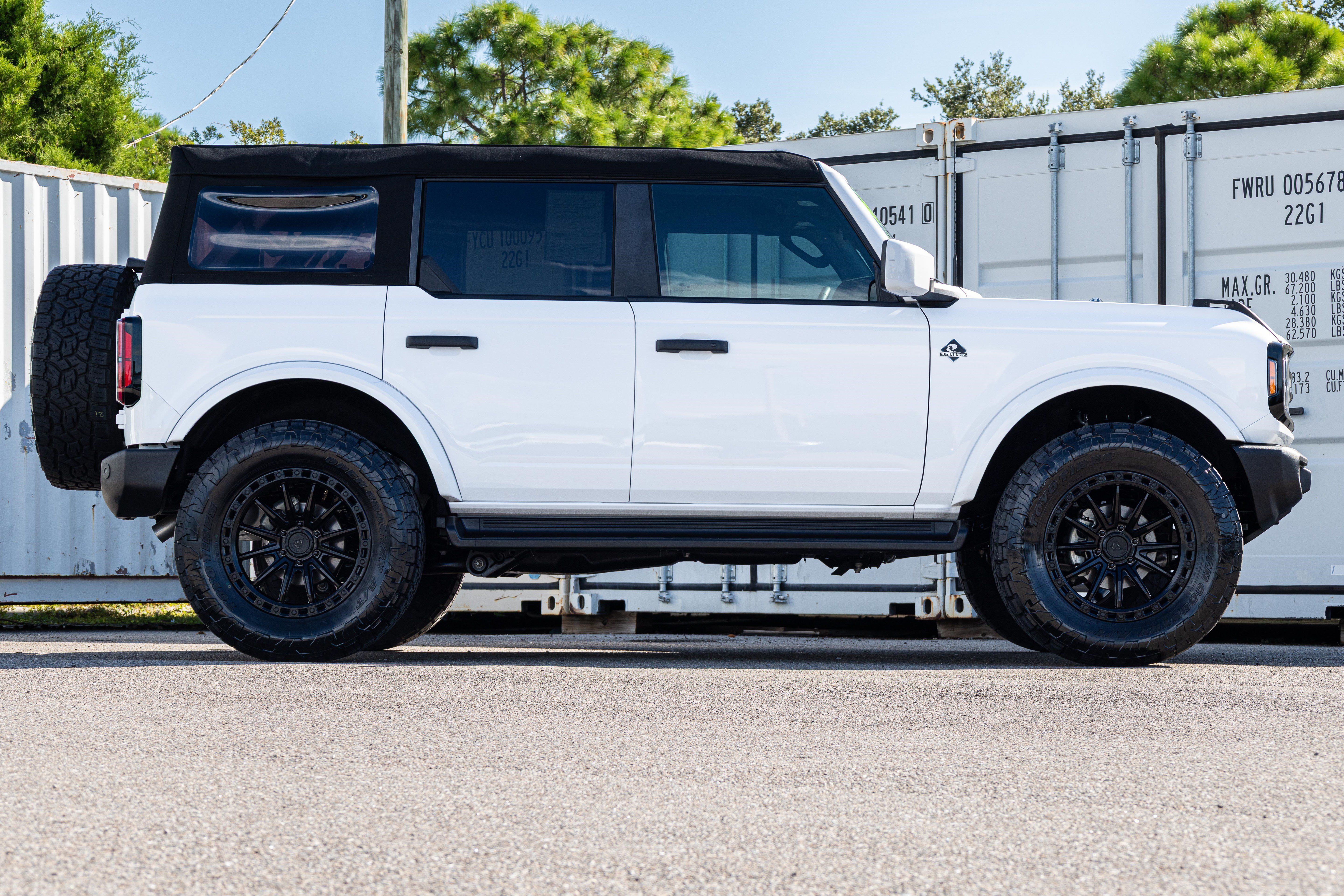 Used 2026 Ford Bronco Outer Banks AWD/4WD image 3