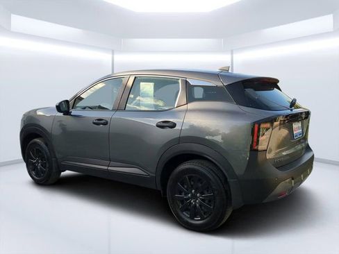 Used 2025 Nissan Kicks S FWD image 6