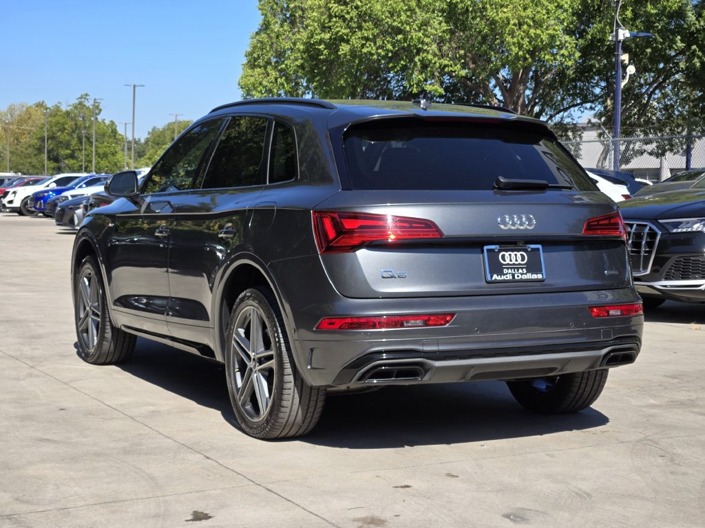 Used 2023 Audi Q5 e Prestige AWD/4WD image 11