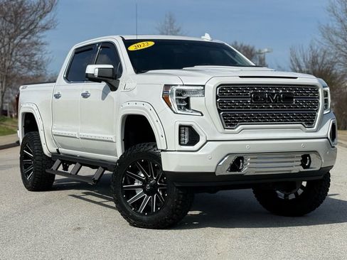 Used 2022 GMC Sierra 1500 Denali w/ Denali Premium Package image 2