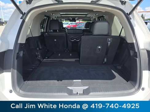 Certified 2024 Honda Pilot Touring image 21