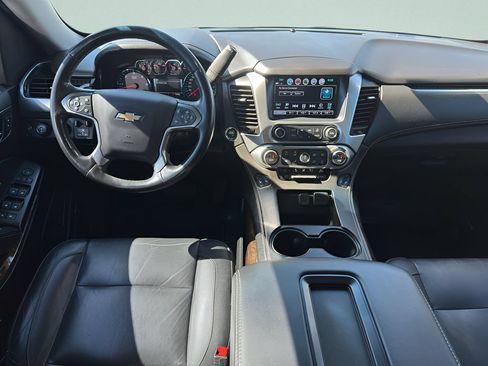 Used 2019 Chevrolet Tahoe LT w/ LT Signature Package AWD/4WD image 20