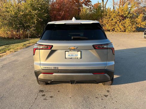New 2026 Chevrolet Equinox LT w/ Convenience Package II image 4