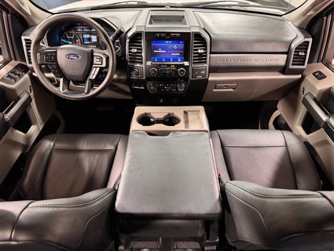 Used 2021 Ford F250 XLT w/ XLT Value Package image 22