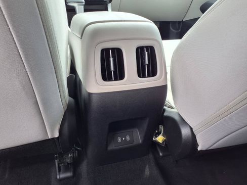 Used 2025 Hyundai Tucson SEL FWD image 14
