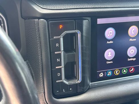 Used 2021 GMC Yukon XL Denali AWD/4WD image 16