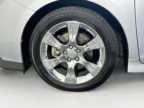 Used 2015 Toyota Sienna SE Premium FWD image 11