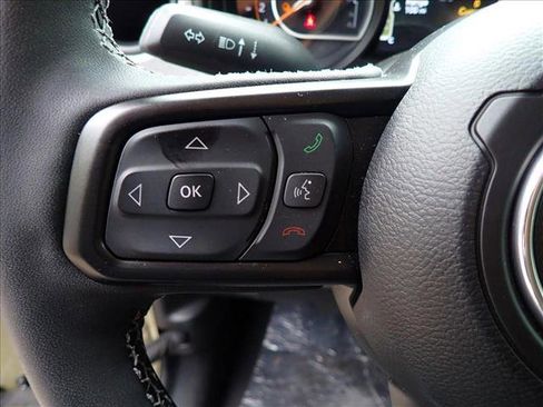 New 2025 Jeep Gladiator Willys image 10