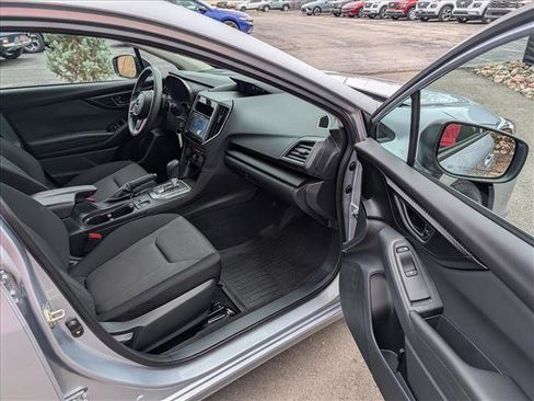 Used 2020 Subaru Impreza Premium image 11