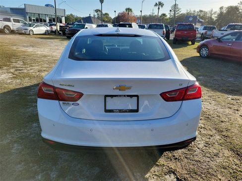 Used 2024 Chevrolet Malibu LT image 9