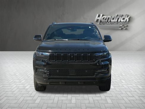 Used 2025 Jeep Wagoneer Series II w/ Convenience Group I image 5