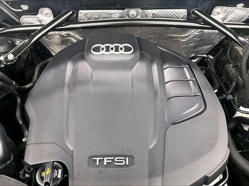 Used 2018 Audi Q5 Prestige AWD/4WD image 9