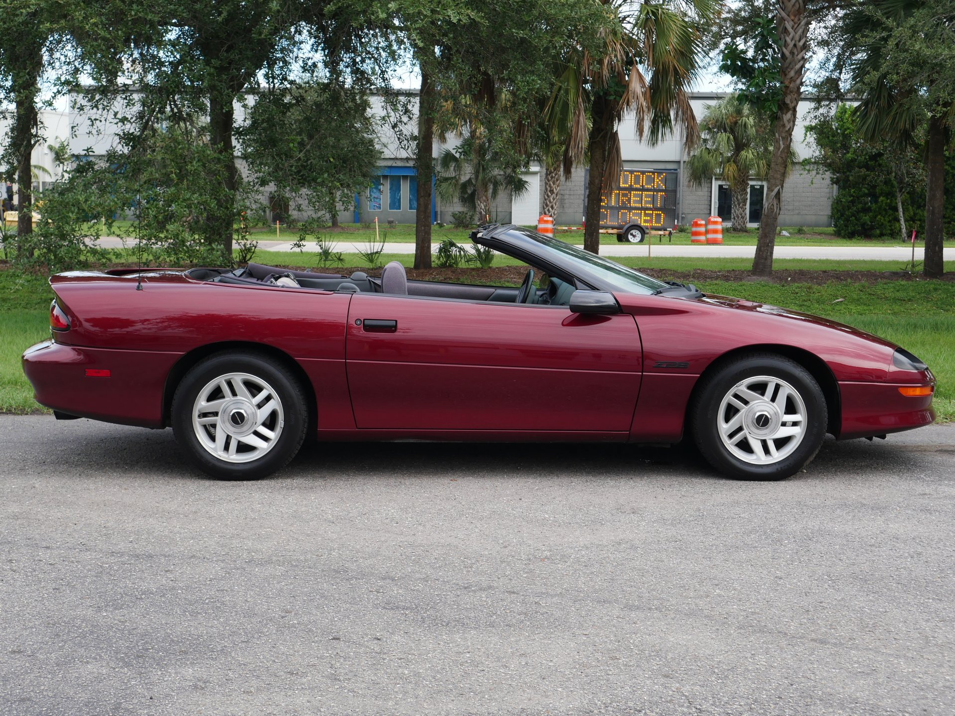 Used 1994 Chevrolet Camaro Z28 RWD image 53