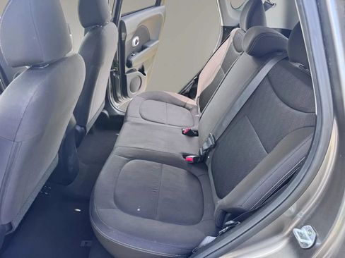 Used 2018 Kia Soul w/ Convenience Package FWD image 14