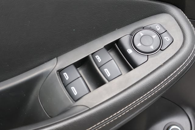 Used 2021 Buick Encore GX Select w/ Sport Touring Package FWD image 13