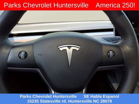 Used 2022 Tesla Model Y Performance AWD/4WD image 12