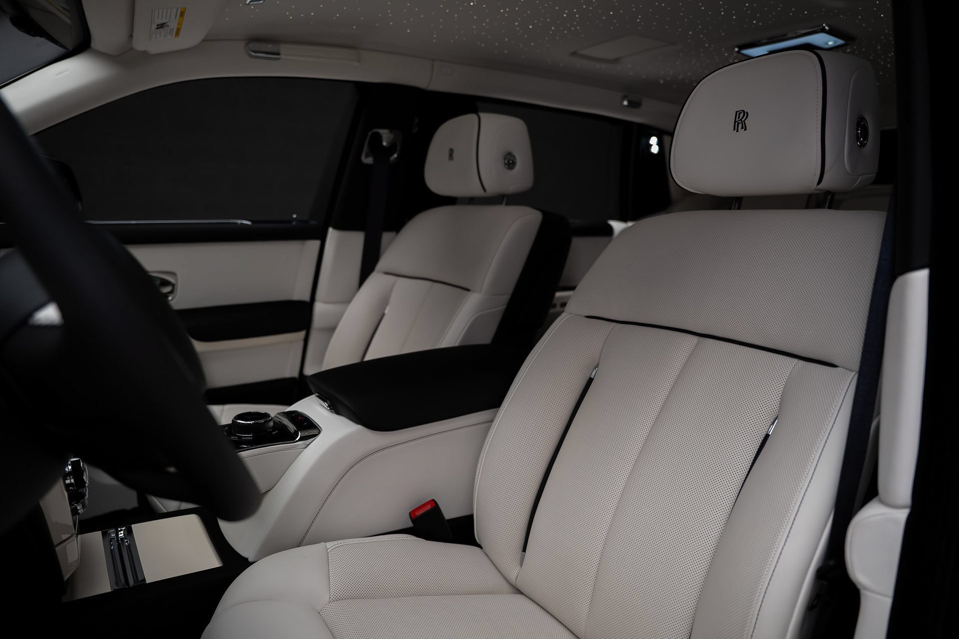 Used 2024 Rolls-Royce Phantom Extended Wheelbase RWD image 65