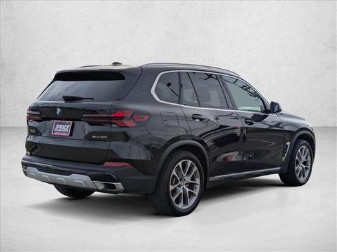 Used 2024 BMW X5 xDrive40i w/ Premium Package image 5