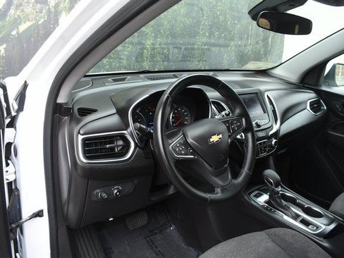 Used 2024 Chevrolet Equinox LT AWD/4WD image 14