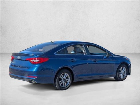 Used 2016 Hyundai Sonata SE image 5