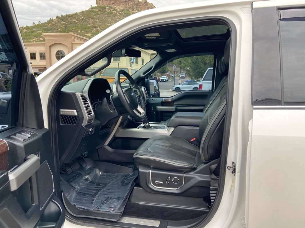 Used 2015 Ford F150 Platinum w/ Equipment Group 701A Luxury AWD/4WD image 11
