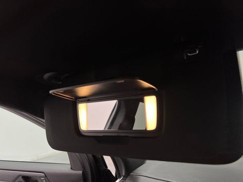 Used 2025 GMC Acadia Elevation image 69