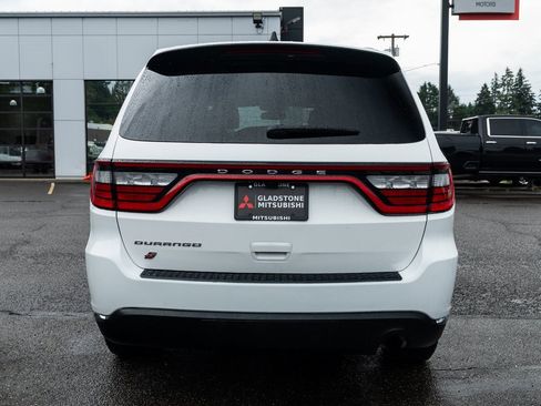 Used 2024 Dodge Durango SXT image 5