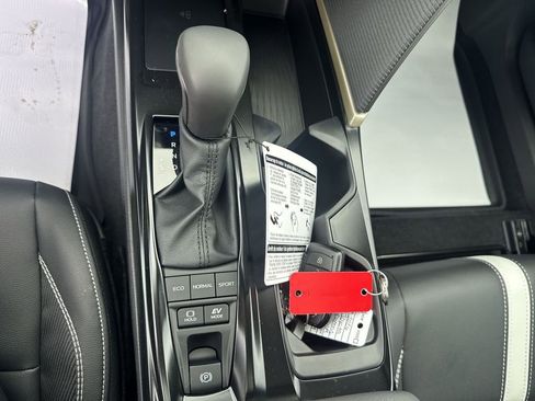 New 2026 Toyota Camry SE w/ Convenience Package image 26