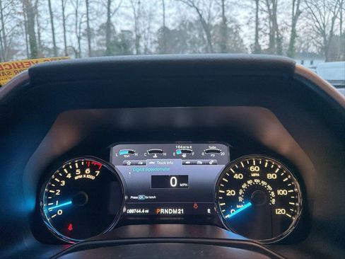 Used 2016 Ford F150 Lariat w/ Equipment Group 502A Luxury image 21