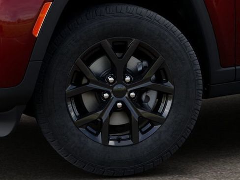 New 2026 Jeep Grand Cherokee L 4WD image 8