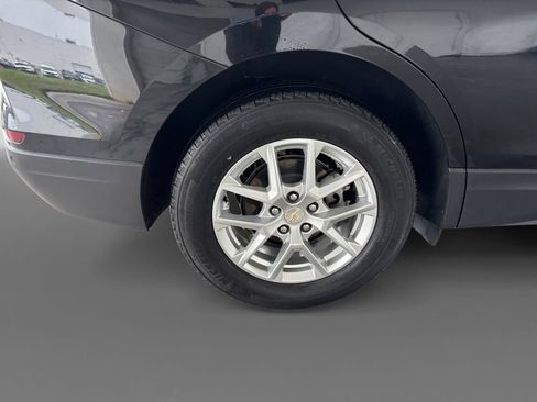 Used 2022 Chevrolet Equinox LT FWD image 10