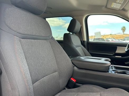 Used 2025 Ford Expedition Max Active RWD image 23