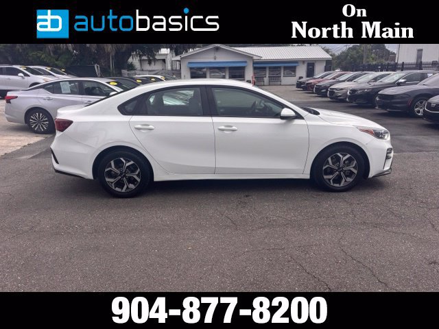 Used 2020 Kia Forte LXS FWD image 9