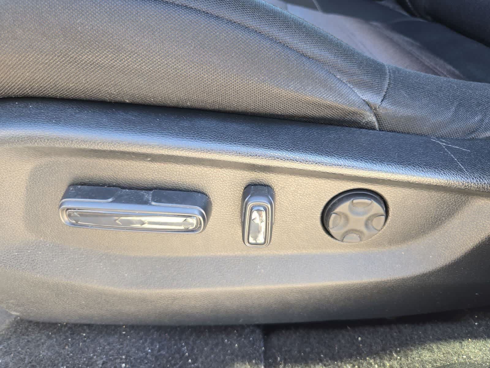 Used 2019 Honda CR-V EX image 22