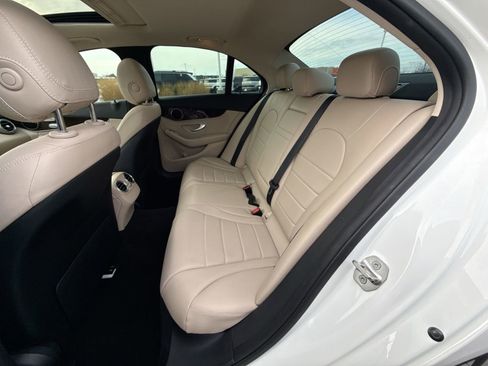 Used 2019 Mercedes-Benz C 300 Sedan image 22