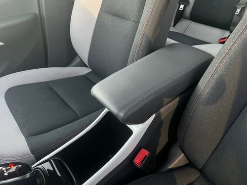 Used 2021 Chevrolet Bolt LT image 27