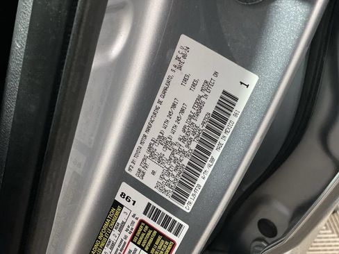Used 2024 Toyota Tacoma SR5 AWD/4WD image 38